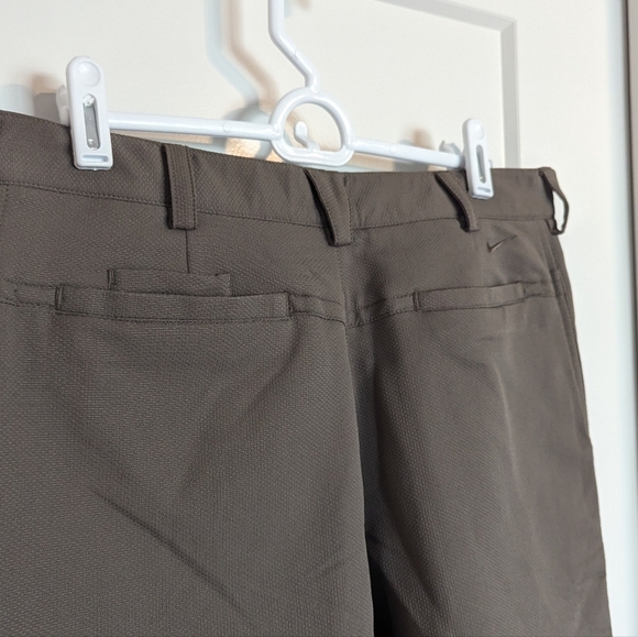 Nike Golf Dri Fit Shorts sz 32 - Picture 5 of 6